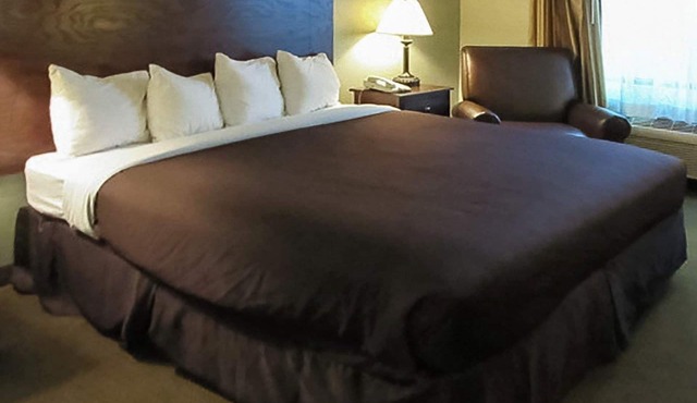 Quality Inn Winder