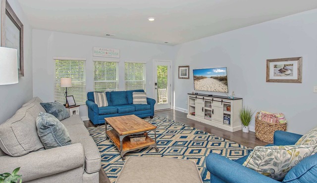 Quiet 4BR Golf Getaway at Legends Resort