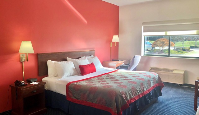 Ramada Limited Mount Sterling in Mount Sterling