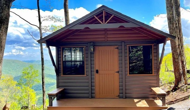 Relaxing Mountain Getaway Above the Sea of Clouds, Black Mountain, NC