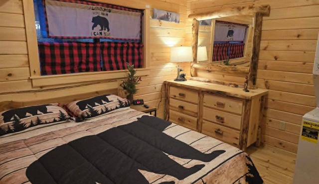 Romantic Woodsy nook located in Union Mills, North Carolina.