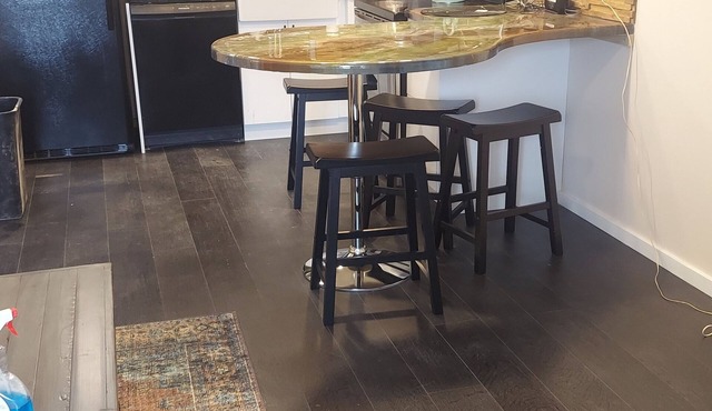 SC 2406 1 Bdrm Slope Side Condo, Completely Remodeled.