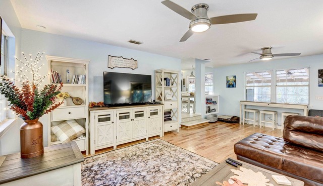 Secluded 2-Home Getaway on < 13 Forest Acres! in Crestview