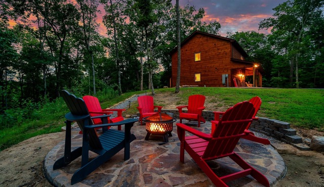 Secluded Cabin | Hot Tub, Arcade & Fire Pit in Pigeon Forge