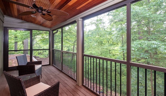 Serene Creekside Estate in Louisville