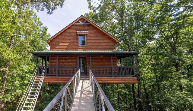 Sky's the Limit - 10% OFF or 4th Night Free - Ask for details!