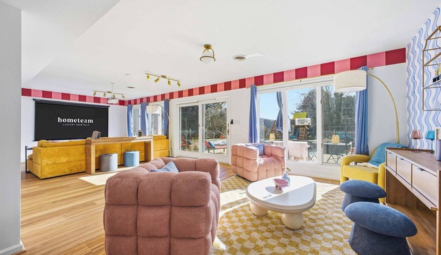 Sleeps 20 | Sport Court | Game Room | Sauna | Spa