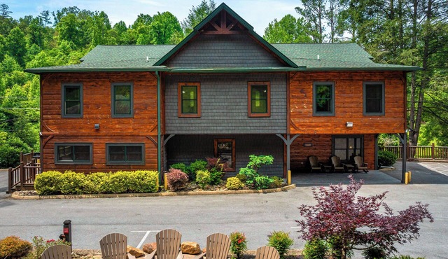 Sleeps 64 · Lodge · Hot Tubs · Theater