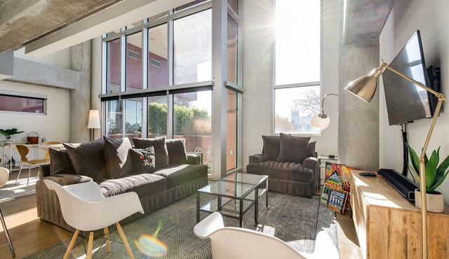 Spacious Chic 1Br East Nashville Loft!