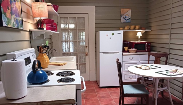 Spacious Enough for Four with Style, Comfort & Charm in Little Rock