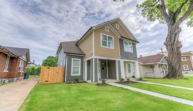 Spacious Entire Duplex Perfect for Families & Groups in Memphis