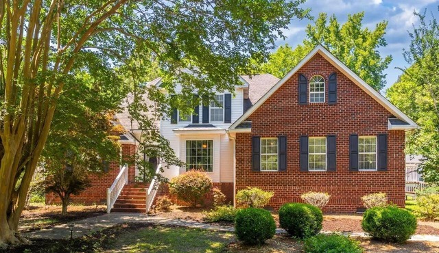 Spacious James Island Retreat Near Beach