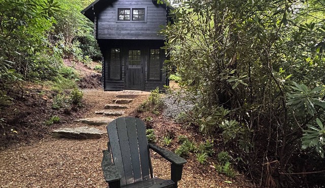 Storybook Forest Cottage with Loft Bedroom & Wellness Courtyard Access