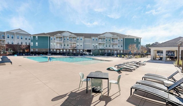 Super Central 1BD Worker`s Paradise in Matthews