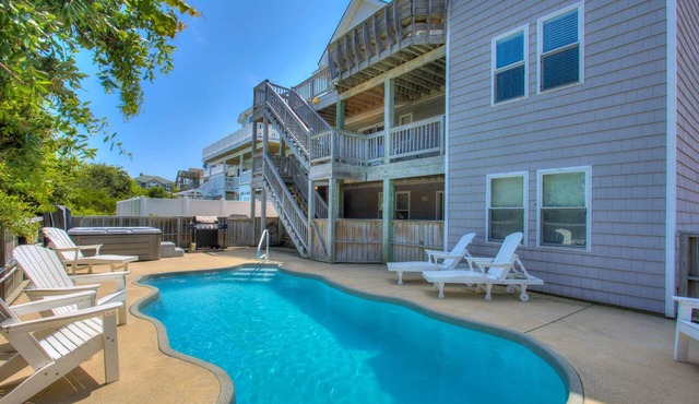 Sweet Dreams: Pool, Hot Tub, 1-Min Walk Beach in Corolla