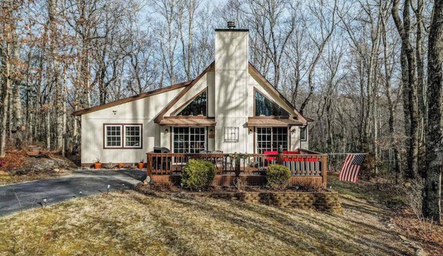 The Bird House Stay - Firepit and Grill