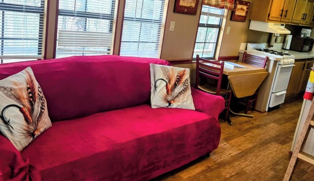The Cascades Inn