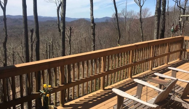 This cabin is a 2 bedroom(s), 2 bathrooms, located in Mars Hill, NC.