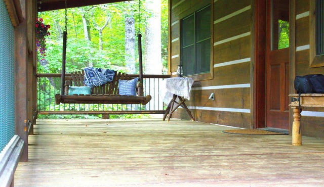 Tracey's Gem Cabin Franklin, NC