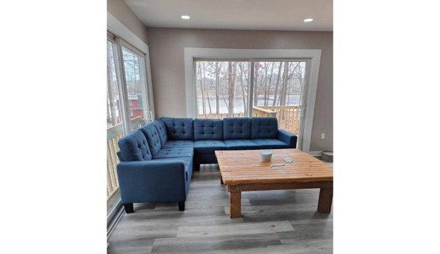 Tranquil Lakefront Getaway ~ King Master~ Backyard in Hawley