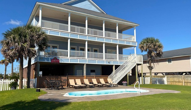 True Oceanfront 7 Suites Private Pool Sleeps 24 Anderson Cottage