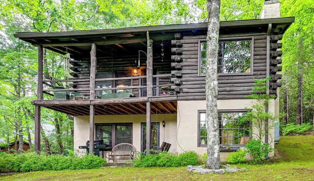 Unplug! Lake Toxaway Cabin w/Dock Access