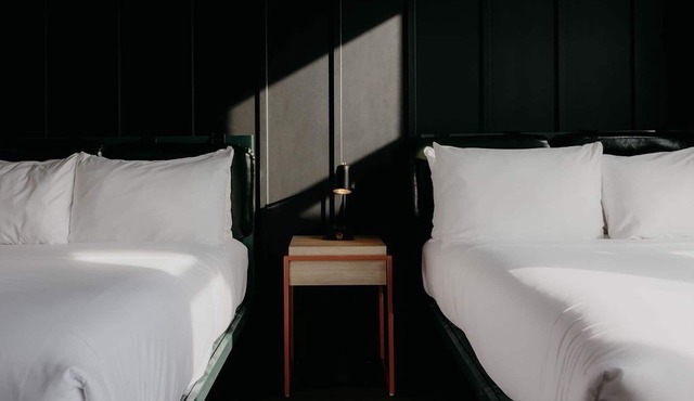 Unwind in Artist-Infused Room Near Popular Nashville Sights | 3 Rooms