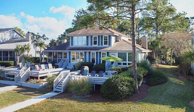 Updated South Beach home, Beachfront w/Pool On-Site - 5 Lands End ~ Sea Pines in Hilton Head Island