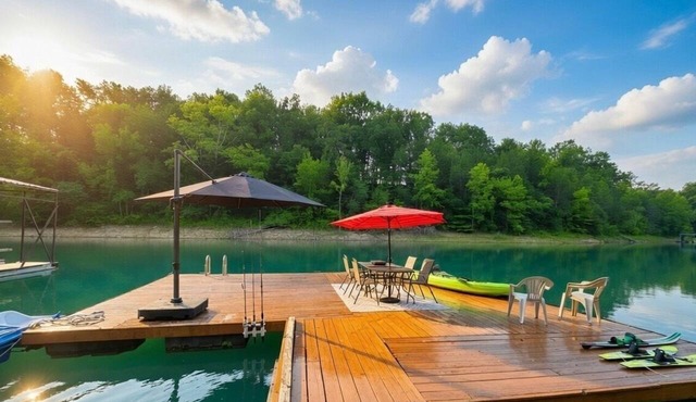 Waterfront House on Norris Lake - Private Dock