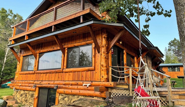 Welcome to Shangri-Lodge.! Your 2 cabin retreat on a family friendly lake. in Willow River
