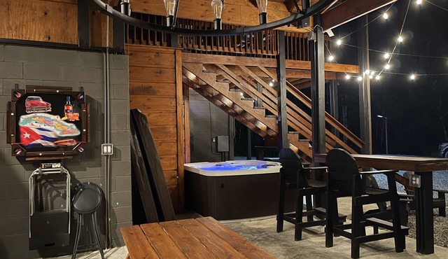 Welcome to the heart of the Smoky Mountains for an unforgettable experience. in Murphy