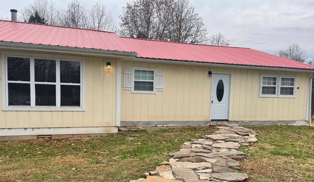 Whole House on 20 Acres near Buffalo River in Saint Joe