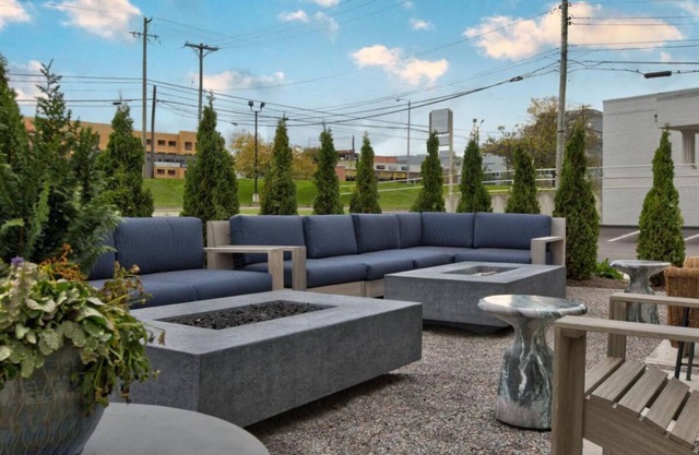 Get Ready for Adventure! 2 Family-Friendly Units, FREE Parking, Near Rupp Arena!