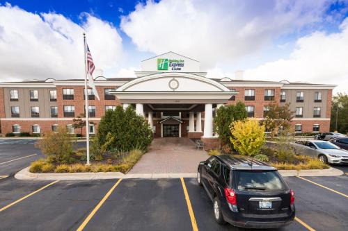 Holiday Inn Express Lapeer Ihg Hotel 