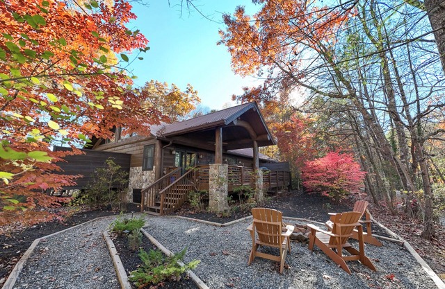 Treehouse Bryson City 