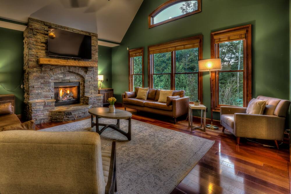 Blue Ridge House | Sanders House by Escape to Blue Ridge