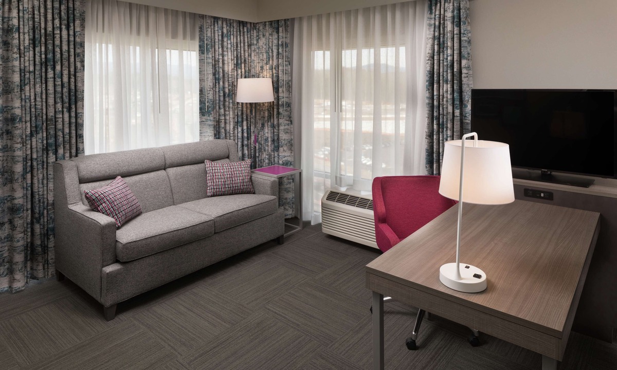 Asheville Hotel | Hampton Inn & Suites Asheville Biltmore Area