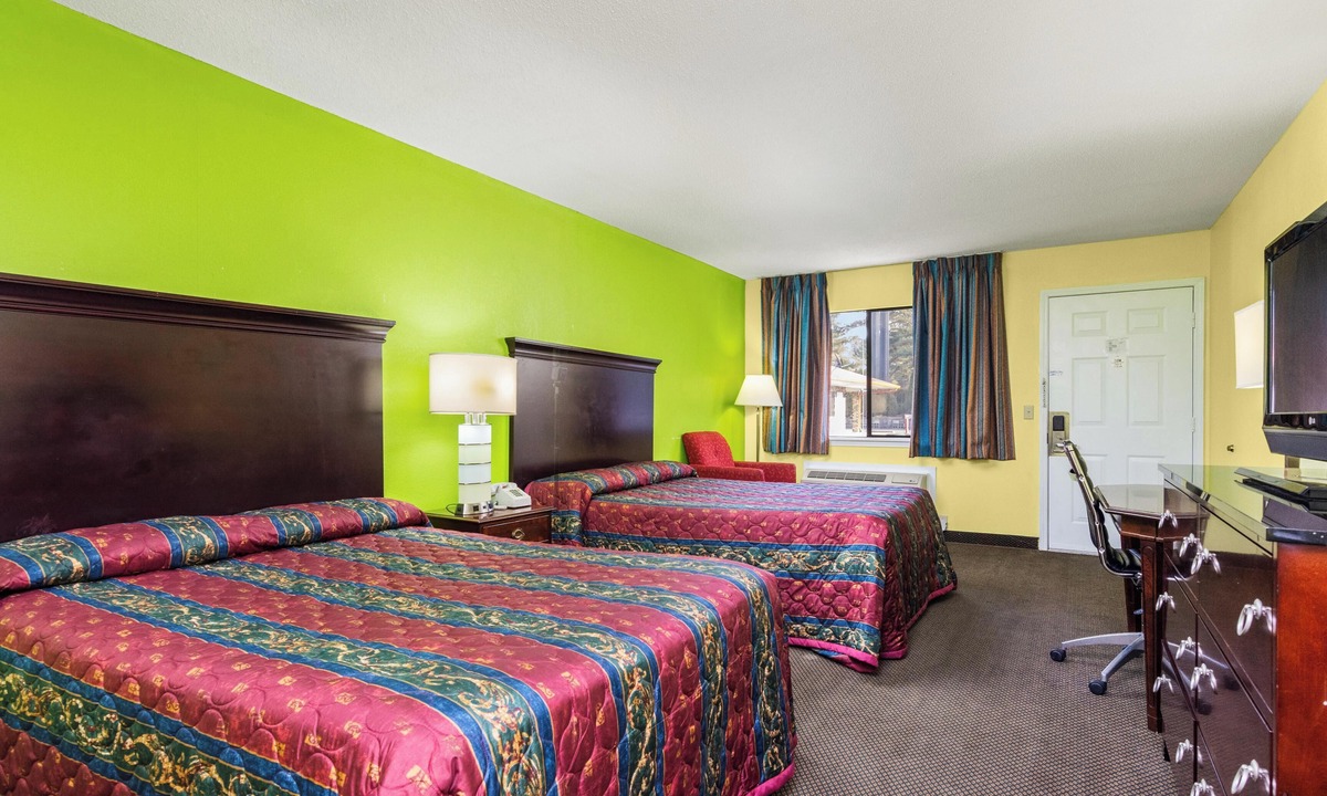 Orlinda Hotel | Budget Host Inn by Hotel O Portland near I-65