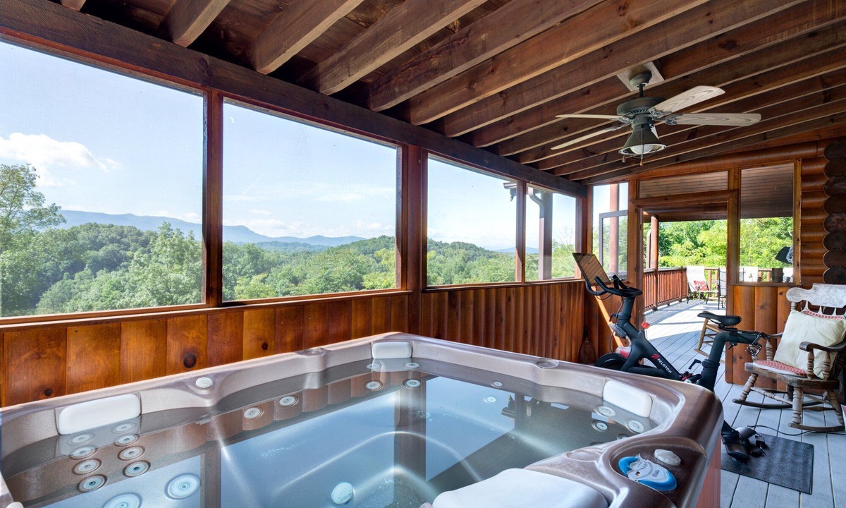 Dandridge Cabin | The Lodge