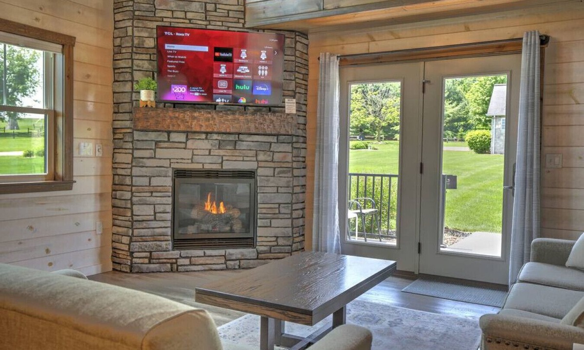 Millersburg Cottage | Luxury 2 Bed/Bath Cottage With Private Hot Tub