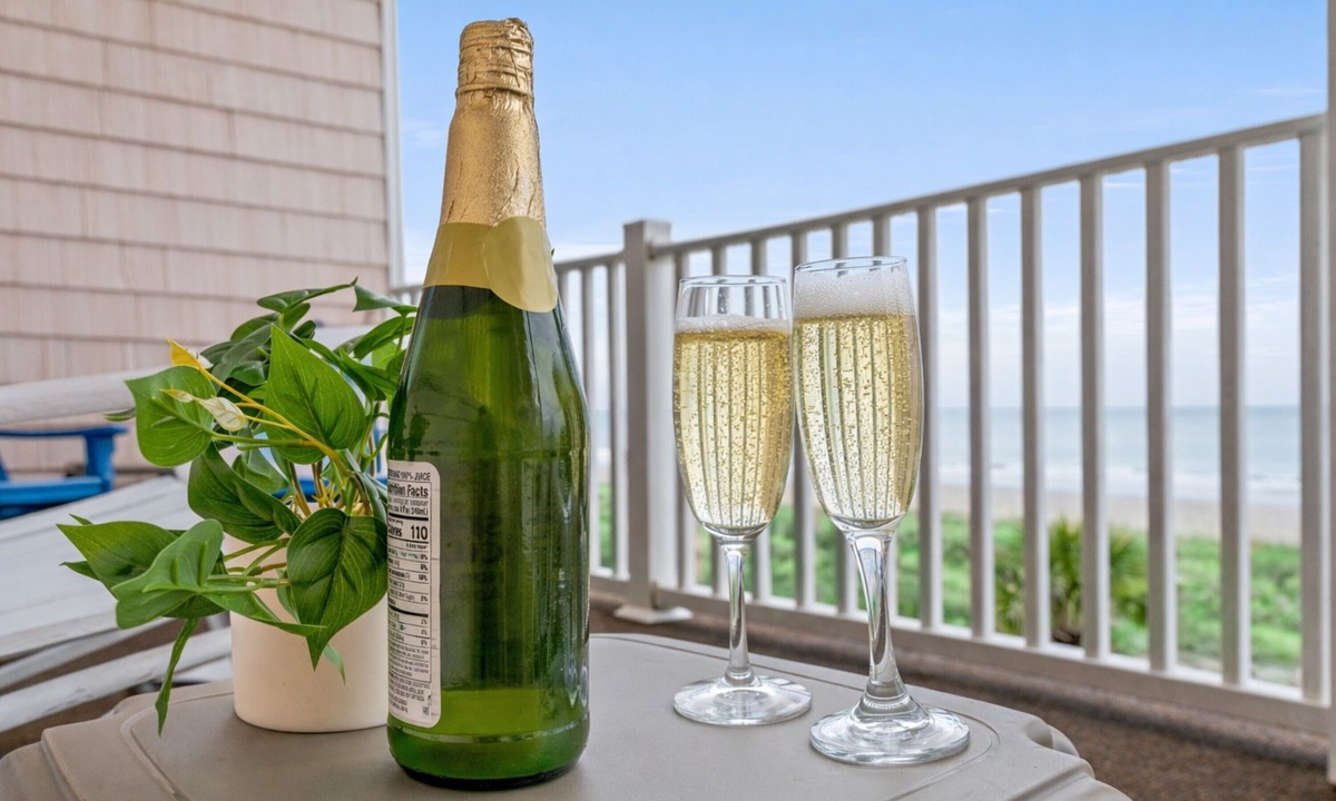 Ocean Drive Condo | Atlantis Villas 103- Updated Oceanfront 6BR