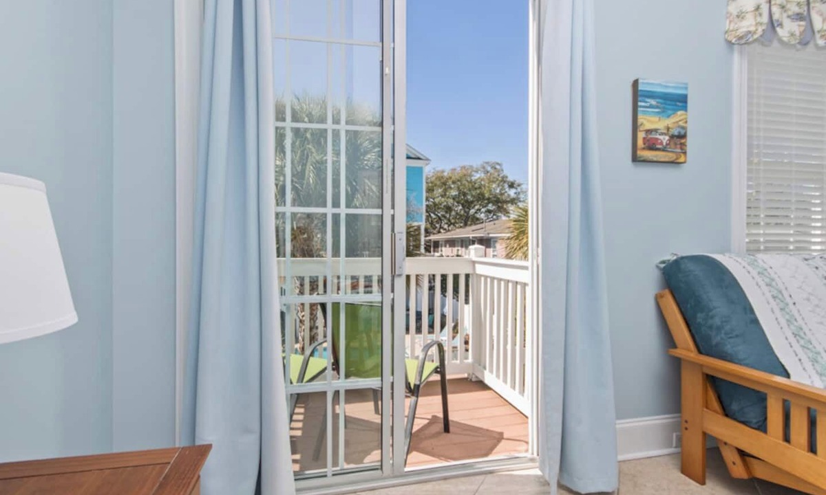 Surfside Beach House | Surfside Beach 5 Bdr, Walk 2 Beach, Priv Pool, Putt Green, Golf Cart