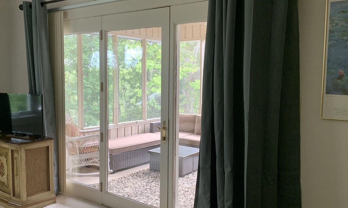 Conway House | CLOSE TO THE BEACH, BEAUTIFUL ESTATE, SOUTHERN HOSPITALITY