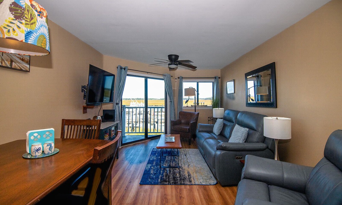 Edisto Island Villa | Newly renovated Villa with beautiful views of the Creek & River