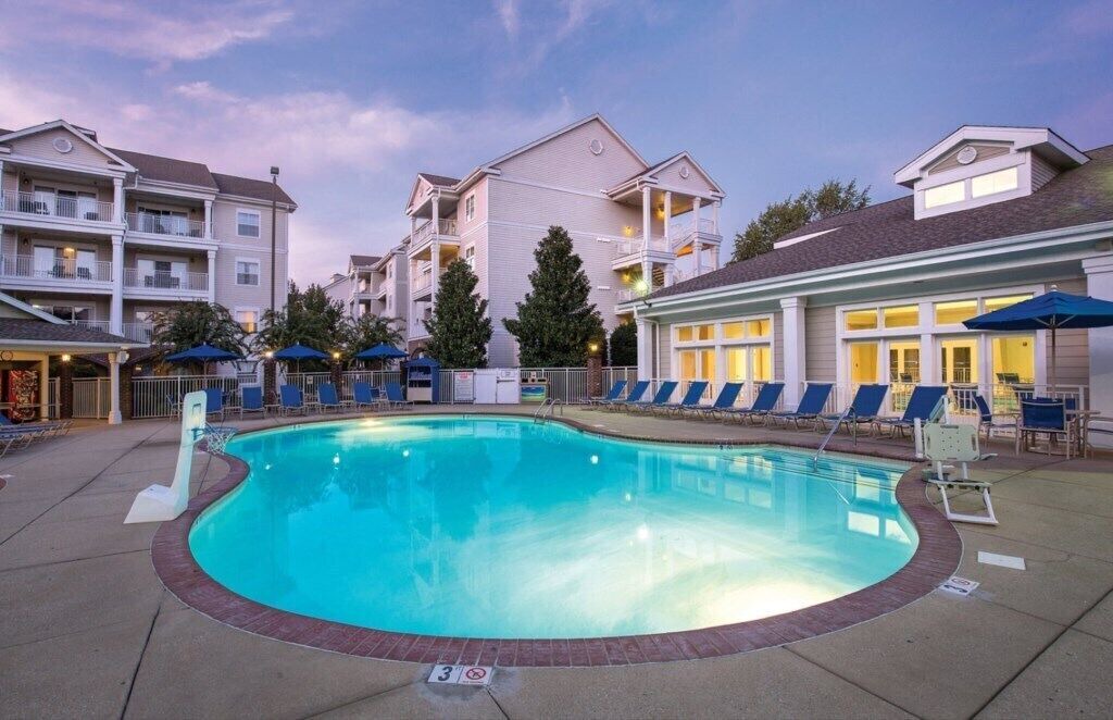 Pennington Bend Condo | Nashville | Music City Stay | Pool & Downtown Access