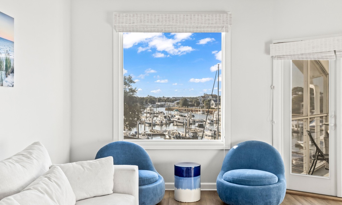Isle of Palms Villa | Moorings 510 - Yacht View Serenity! Top Floor!