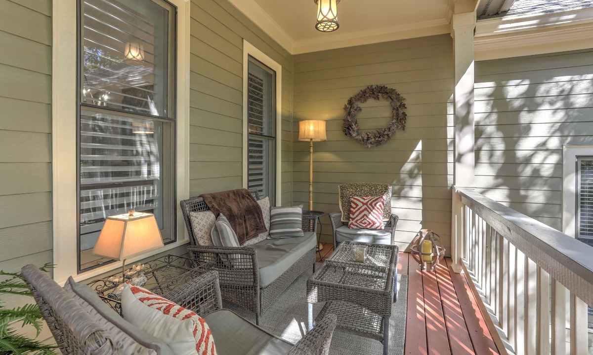 Big Canoe House | Firefly Landing - Relax in style in Big Canoe!