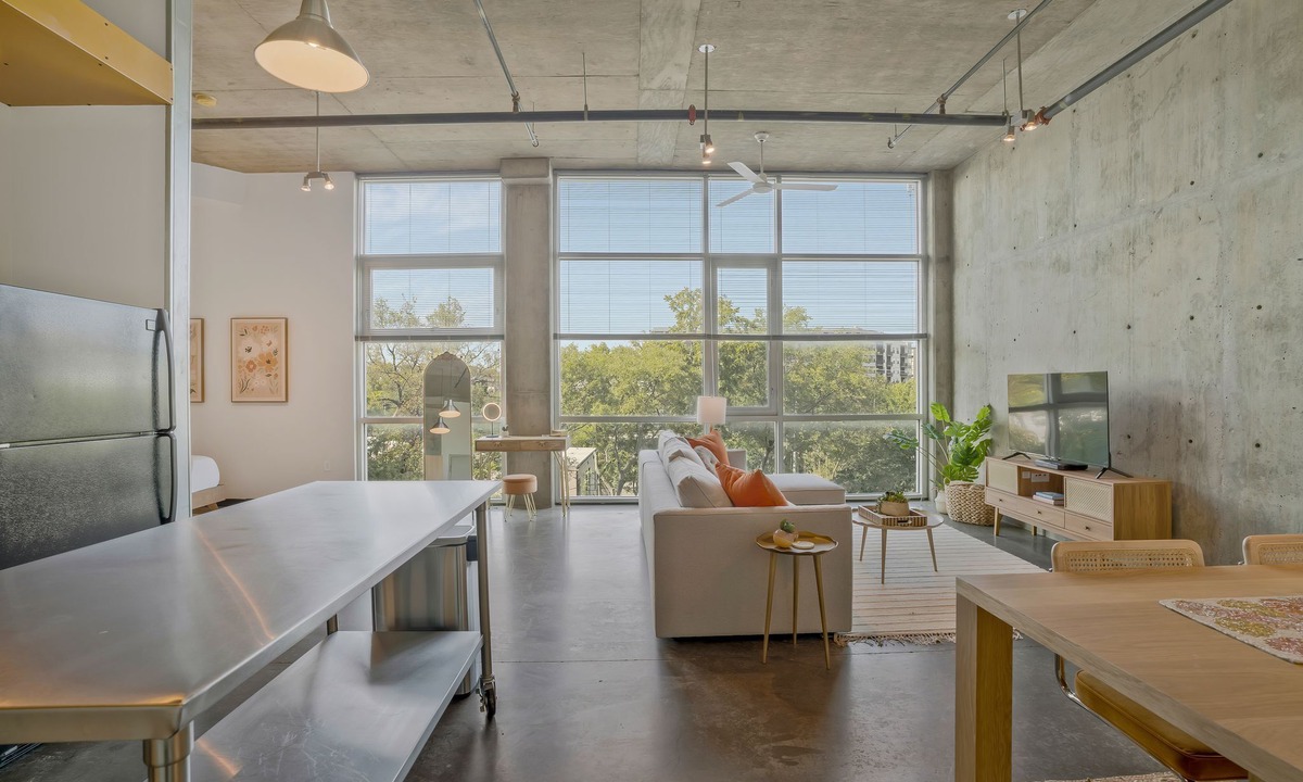 The Gulch Condo | *New* Bohemian Nook Located in the Gulch