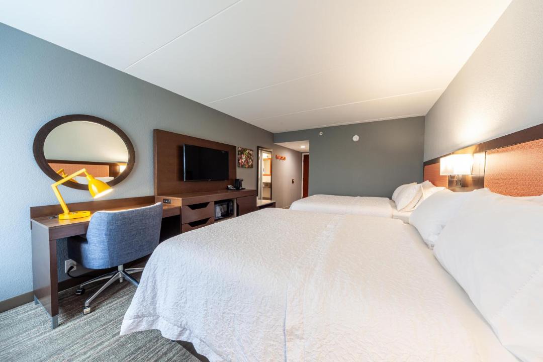 Winchester Hotel | Hampton Inn Winchester