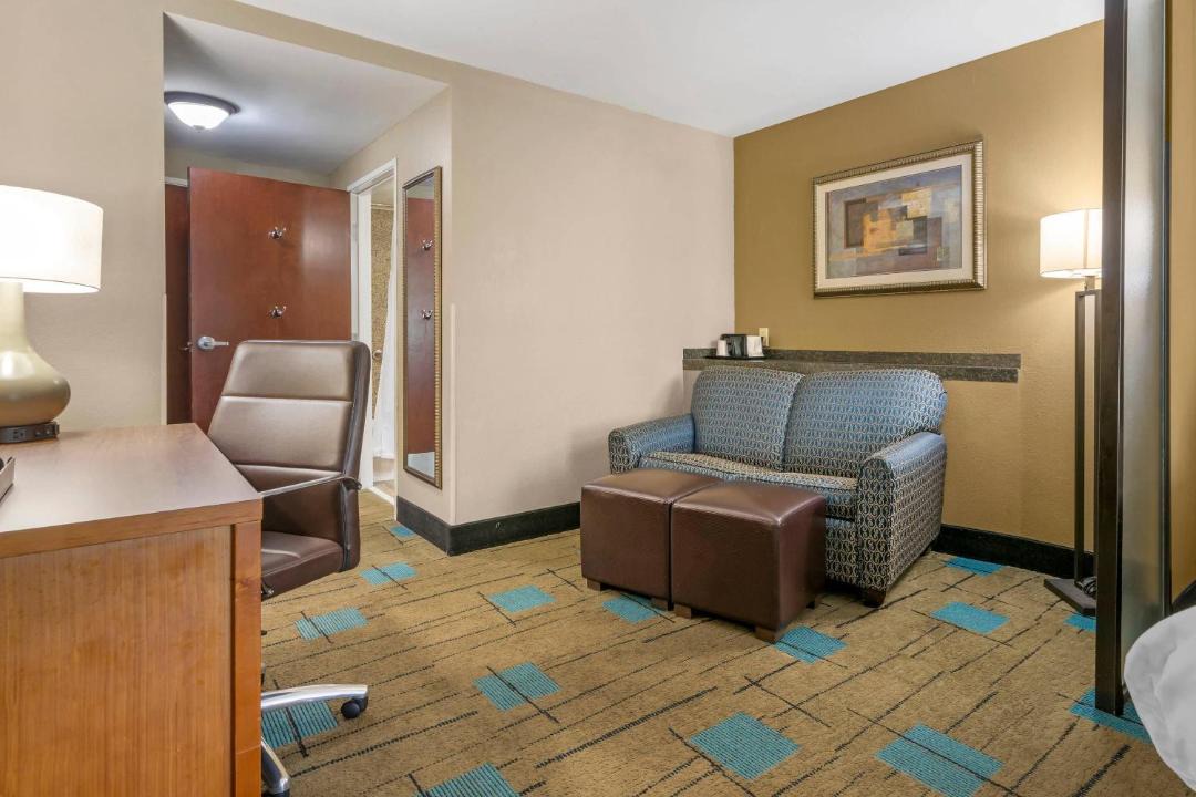 Beaufort Hotel | Comfort Suites near MCAS Beaufort